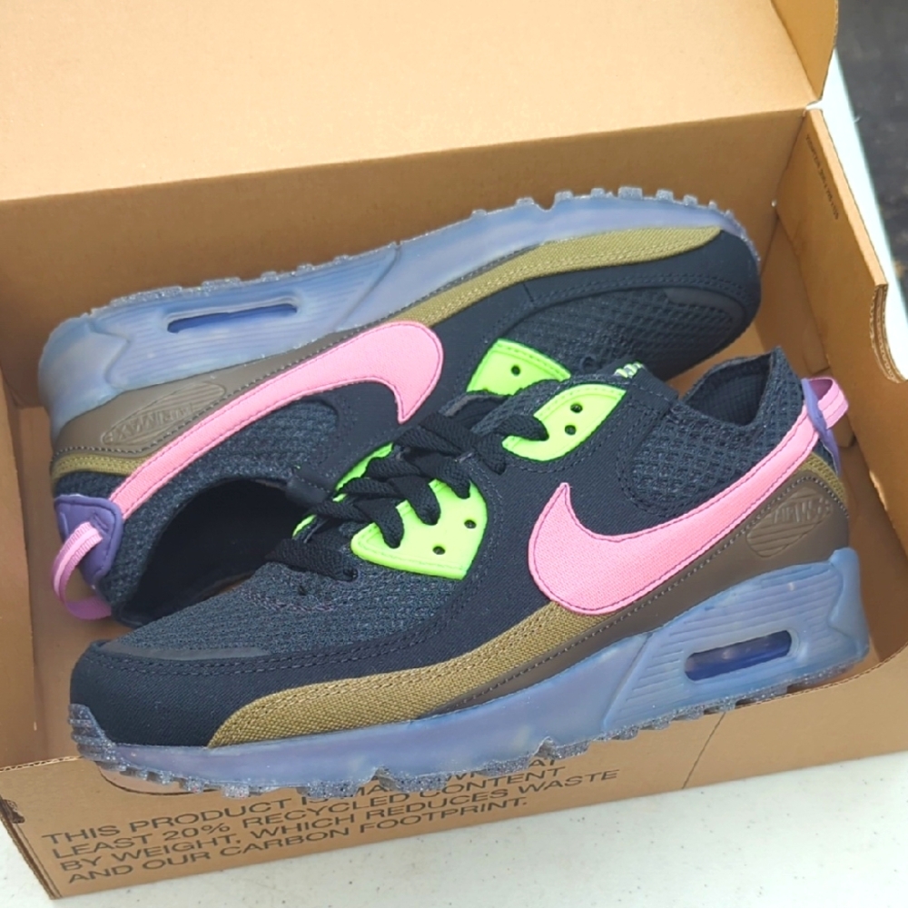 Nike Air Max Terrascape 90 - Key Lime - Men's Size 9.5 ( DM0033-003 )